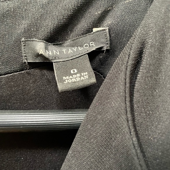 Size 0 Ann Taylor Women’s Black Dress - Picture 5 of 6